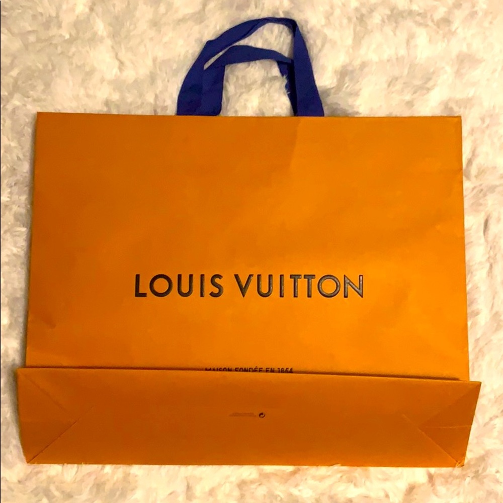 LV BAG